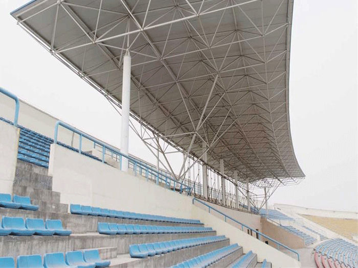 石河子四小体育馆网架